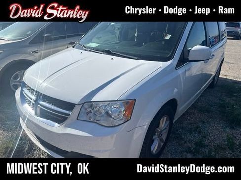 Used 2019 Dodge Grand Caravan SXT FWD image 1