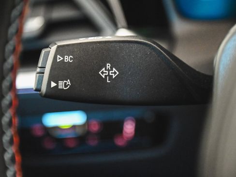 Used 2023 BMW M4 Competition image 23