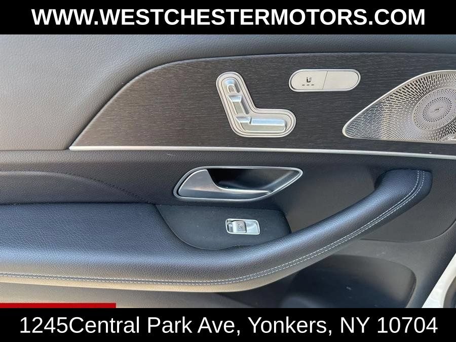 Used 2022 Mercedes-Benz GLS 450 4MATIC image 25