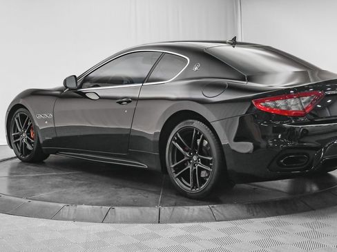 Used 2018 Maserati GranTurismo Sport image 5