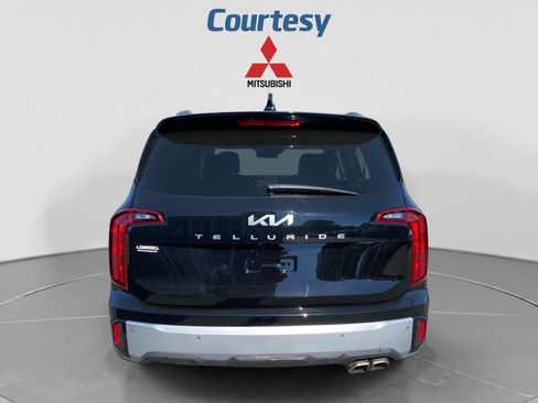 Used 2023 Kia Telluride S AWD/4WD image 4