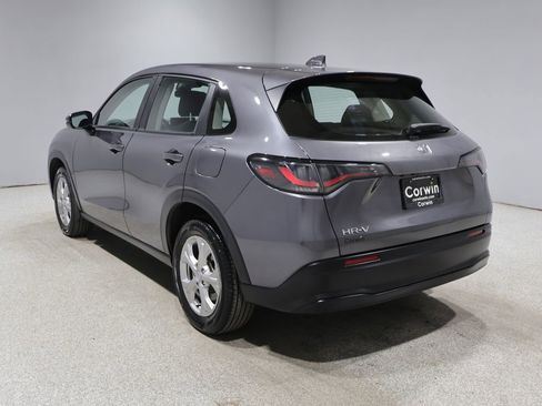 Used 2025 Honda HR-V LX image 6