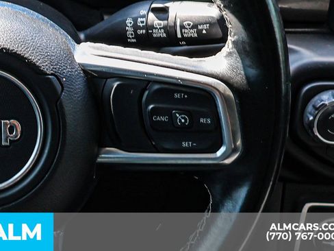 Used 2021 Jeep Wrangler Unlimited Sahara image 36