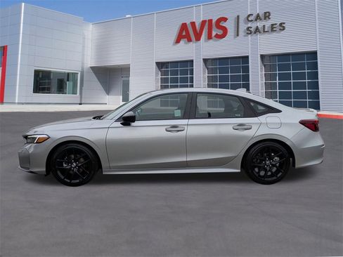 Used 2025 Honda Civic Sport image 10