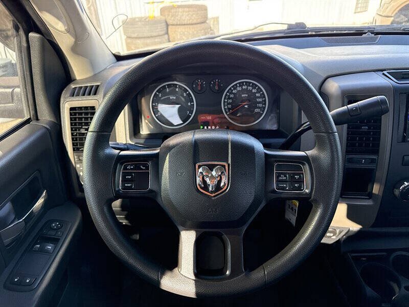 Used 2012 RAM 1500 Express RWD image 23