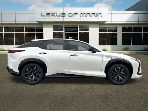 New 2026 Lexus RZ 450e 2WD image 8