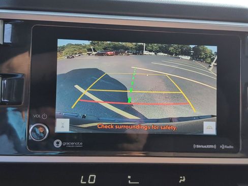 Used 2022 Toyota Tundra SR5 AWD/4WD image 23