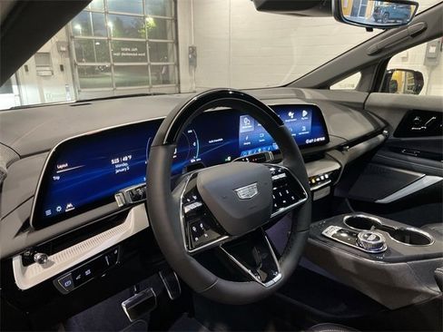 New 2026 Cadillac Optiq Sport 1 image 15