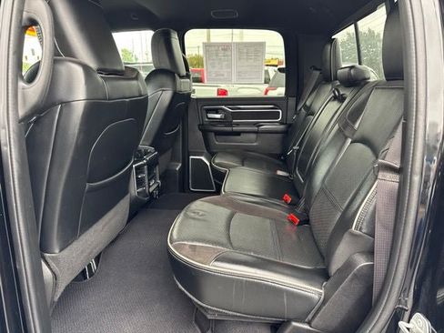 Used 2022 RAM 3500 Laramie AWD/4WD image 18