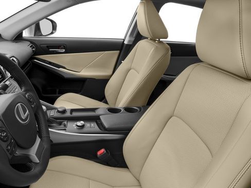Used 2016 Lexus IS 200t RWD image 9