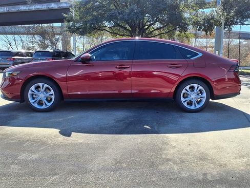 Used 2026 Honda Accord LX image 11