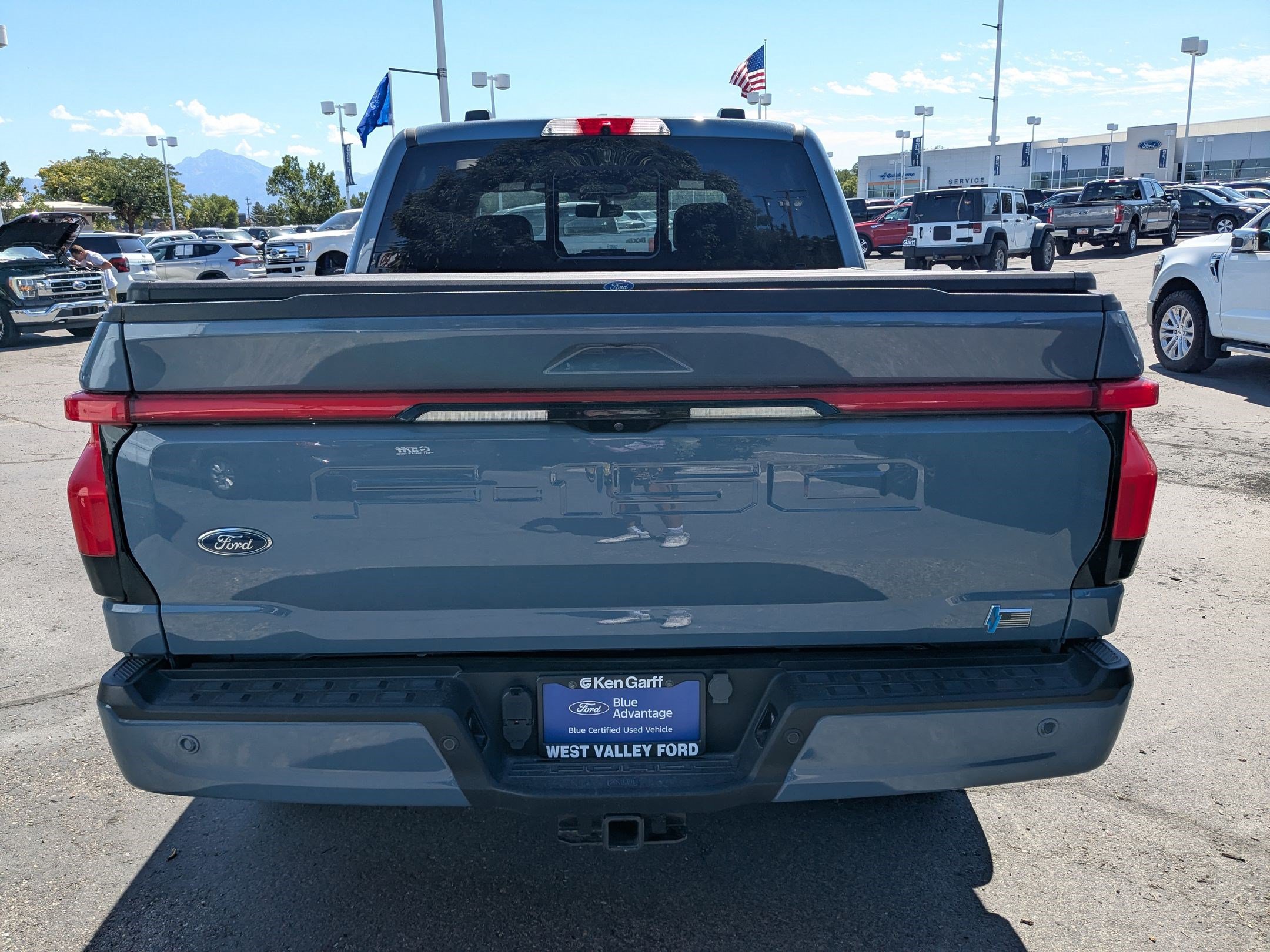 Used 2023 Ford F150 Lightning Lariat AWD/4WD image 5