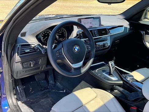 Used 2019 BMW 230i Coupe w/ Convenience Package RWD image 18