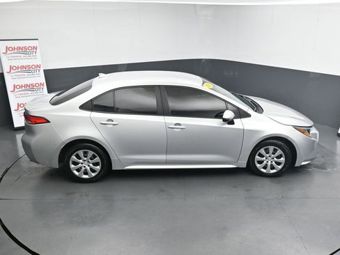Used 2023 Toyota Corolla LE image 31