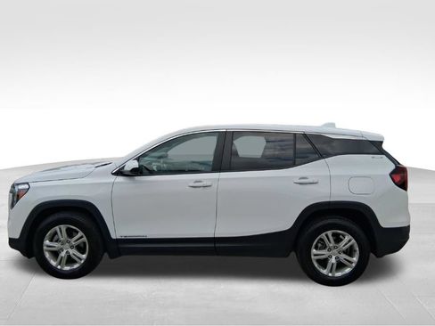 Used 2024 GMC Terrain SLE FWD image 6