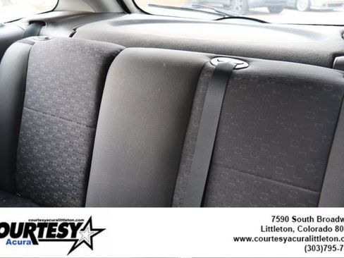 Used 2003 Ford Focus ZX3 Hatchback FWD image 24
