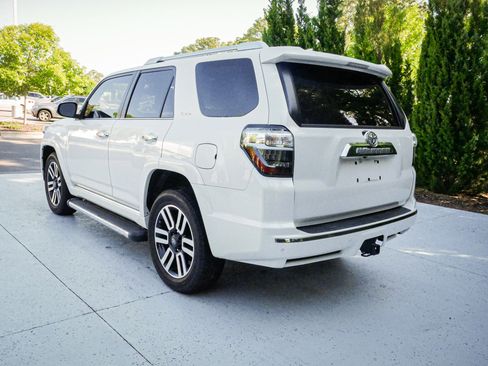 Used 2023 Toyota 4Runner Limited RWD image 9