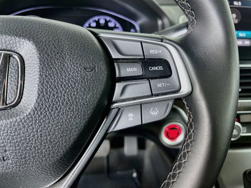 Used 2019 Honda Accord EX-L image 16