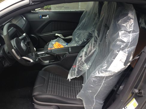 Used 2014 Ford Mustang Shelby GT500 w/ Equipment Group 821A image 21