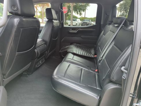 Used 2022 Chevrolet Silverado 1500 RST RWD image 22