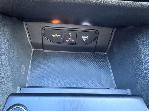 New 2026 Kia Sportage LX image 19