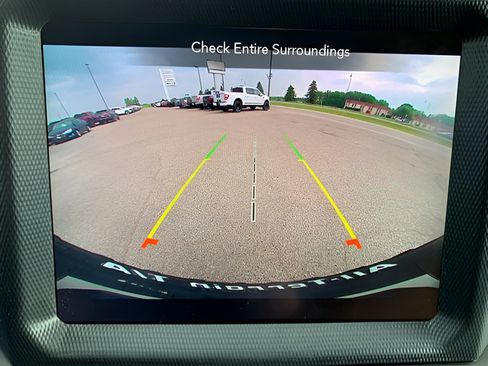 Used 2023 Jeep Wrangler Unlimited Rubicon 4xe w/ Dual Top Group AWD/4WD image 13