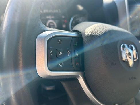 Used 2022 RAM 1500 Big Horn image 17