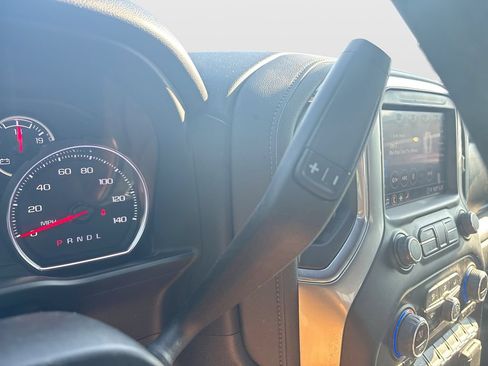Used 2021 Chevrolet Silverado 1500 LT Trail Boss w/ Convenience Package II AWD/4WD image 27
