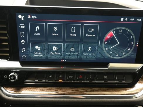 Used 2024 GMC Sierra 1500 Elevation image 25