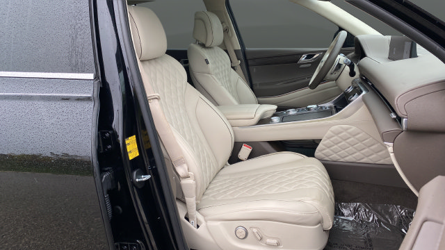 Used 2023 Genesis GV80 3.5T w/ Prestige Package AWD/4WD image 25