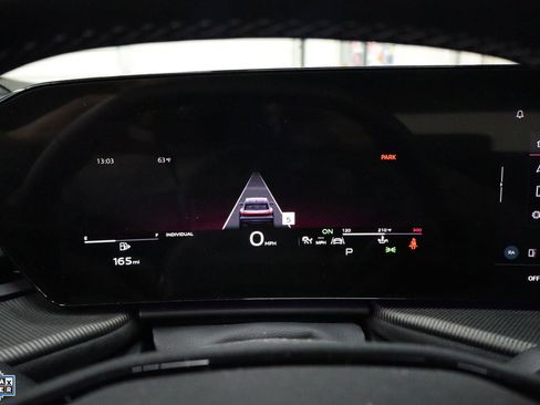 Used 2025 Audi SQ5 Premium Plus w/ Premium Plus Package image 18