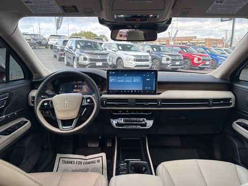 Used 2025 Lincoln Corsair Grand Touring w/ Jet Appearance Package image 23