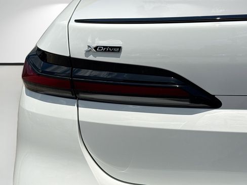 New 2026 BMW 760i xDrive AWD/4WD image 10