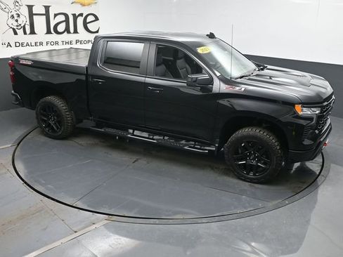 Used 2023 Chevrolet Silverado 1500 LT Trail Boss w/ Convenience Package II image 37