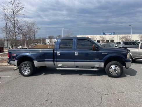 Used 2007 Ford F350 Lariat image 2