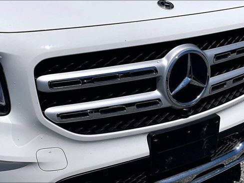 Certified 2023 Mercedes-Benz GLB 250 4MATIC image 36