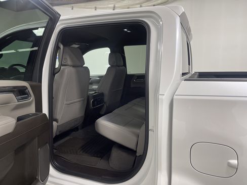 Used 2024 Chevrolet Silverado 1500 LTZ w/ LTZ Convenience Package II AWD/4WD image 13