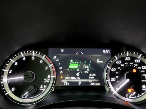 Used 2023 Toyota Highlander XSE AWD/4WD image 25