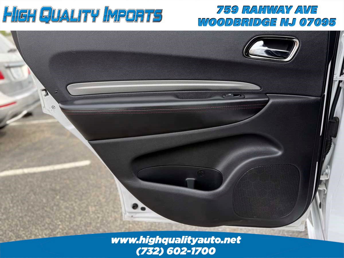 Used 2018 Dodge Durango R/T w/ Blacktop Package AWD/4WD image 56