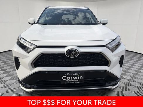 Used 2025 Toyota RAV4 SE AWD/4WD image 2