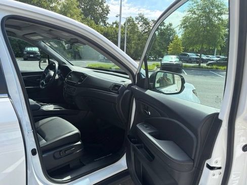 Certified 2024 Honda Ridgeline RTL image 26