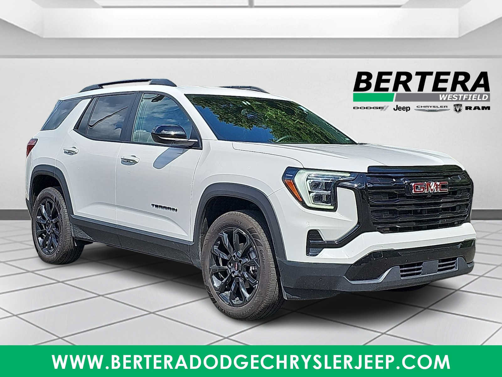 Used 2026 GMC Terrain Elevation w/ Elevation Premium Package AWD/4WD image 1