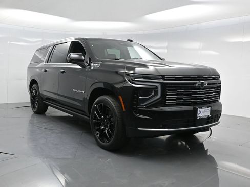 New 2026 Chevrolet Suburban High Country w/ LPO, Get Active Package RWD image 66