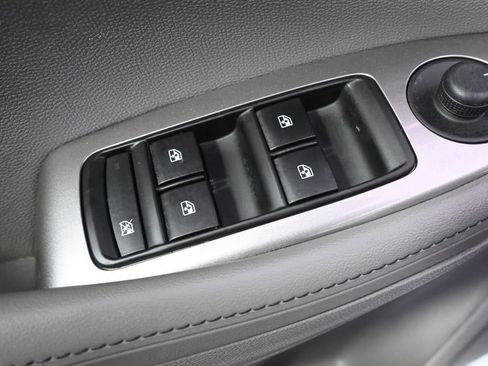 Used 2016 Chevrolet Malibu LS FWD image 23