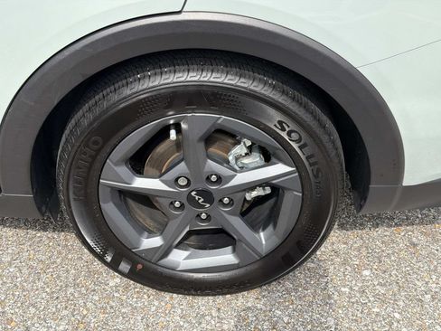 Used 2025 Kia K4 FWD image 4