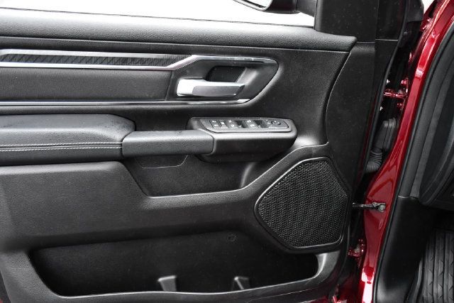 Used 2025 RAM 1500 Big Horn AWD/4WD image 21