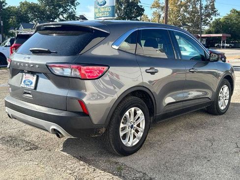 Certified 2022 Ford Escape SE w/ Convenience Package FWD image 6