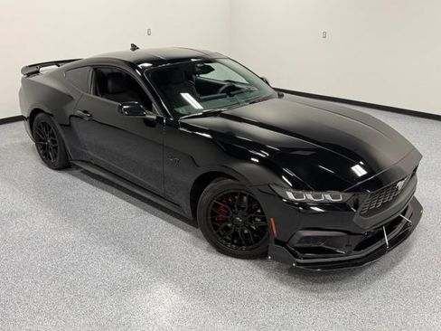 Certified 2024 Ford Mustang Coupe RWD image 35