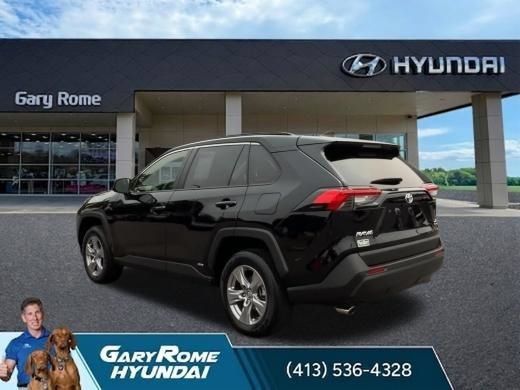 Used 2025 Toyota RAV4 XLE w/ Convenience Package AWD/4WD image 6