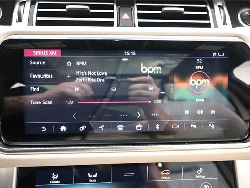 Used 2019 Land Rover Range Rover Long Wheelbase Supercharged AWD/4WD image 29